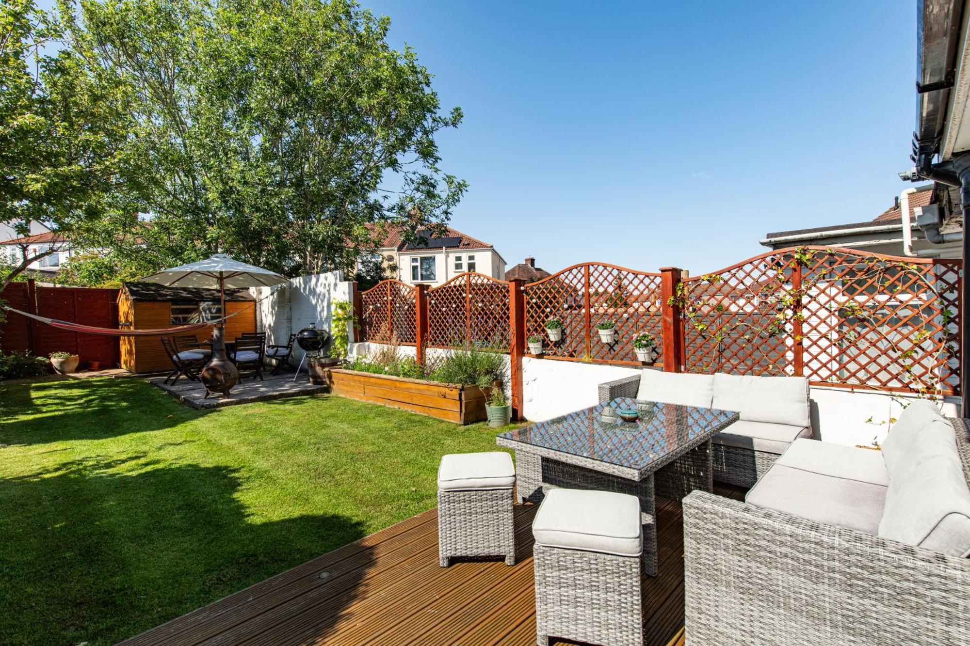 Charming Family Home With Stoves, Garden & Parking Bristol Luaran gambar