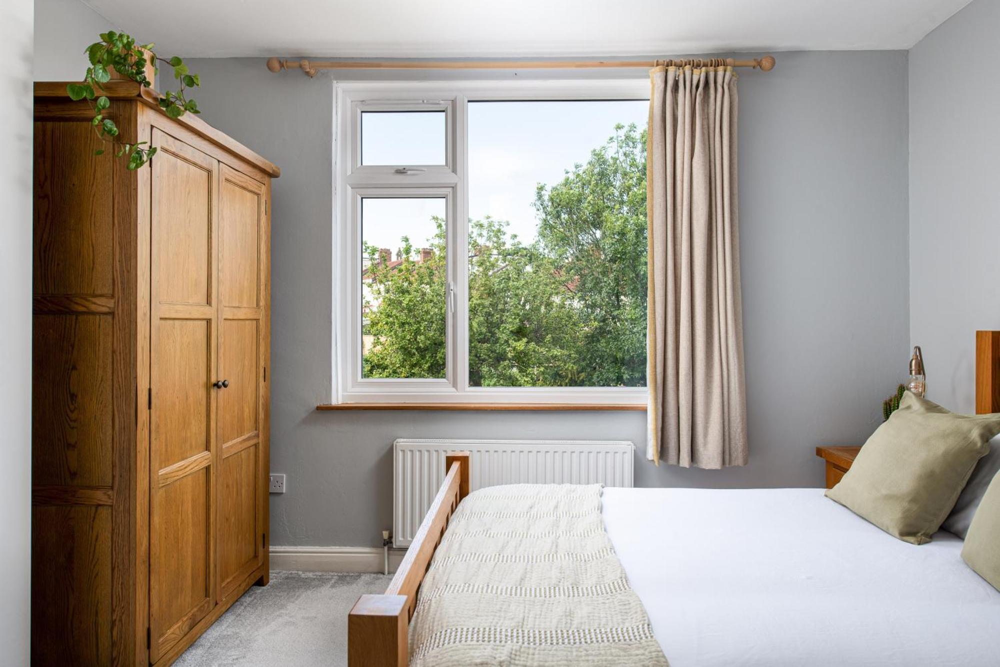 Charming Family Home With Stoves, Garden & Parking Bristol Luaran gambar